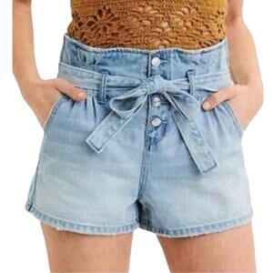 American Eagle Mom Paper Bag Waist Exposed Button Fly Light Wash Jean Shorts